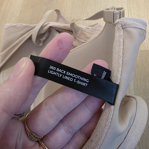 Torrid Cream 360 Back Smoothing Lightly Lined Front Close T-Shirt Bra Size 46B - Picture 8 of 8